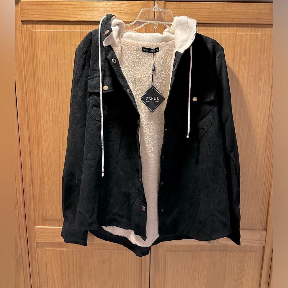 ZAFUL Black Corduroy Button Up Fur Lined Shacket